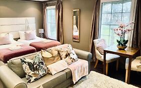 Emmanuel Block - Cambridge City Centre By Koala & Tree Short Lets & Serviced Accommodation